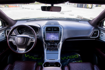 Продажа Lincoln Nautilus I 2.7 AT (339 л.с.) 2019 Черный в Автодом