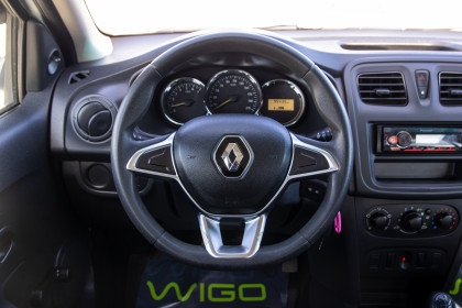Продажа Renault Sandero II Рестайлинг 1.6 MT (82 л.с.) 2019 Белый в Автодом