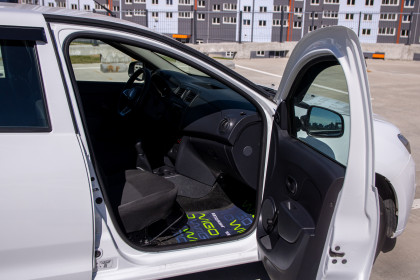 Продажа Renault Sandero II Рестайлинг 1.6 MT (82 л.с.) 2018 Белый в Автодом