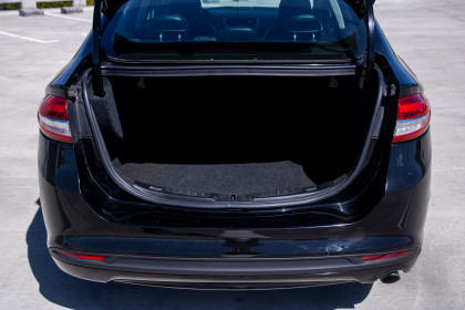 Продажа Ford Fusion (North America) II Рестайлинг 1.5 AT (184 л.с.) 2016 Черный в Автодом