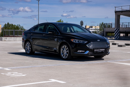 Продажа Ford Fusion (North America) II Рестайлинг 1.5 AT (184 л.с.) 2016 Черный в Автодом