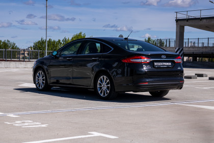 Продажа Ford Fusion (North America) II Рестайлинг 1.5 AT (184 л.с.) 2016 Черный в Автодом