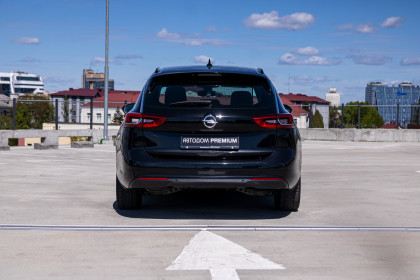 Продажа Opel Insignia II Рестайлинг 1.5 MT (122 л.с.) 2020 Черный в Автодом