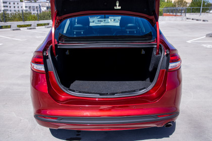 Продажа Ford Fusion (North America) II Рестайлинг 1.5 AT (184 л.с.) 2018 Красный в Автодом