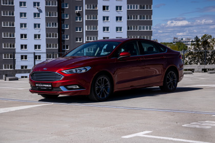 Продажа Ford Fusion (North America) II Рестайлинг 1.5 AT (184 л.с.) 2018 Красный в Автодом
