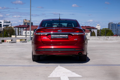 Продажа Ford Fusion (North America) II Рестайлинг 1.5 AT (184 л.с.) 2018 Красный в Автодом