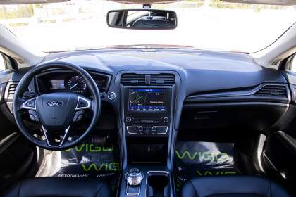 Продажа Ford Fusion (North America) II Рестайлинг 1.5 AT (184 л.с.) 2018 Красный в Автодом
