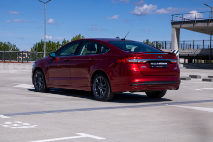 Продажа Ford Fusion (North America) II Рестайлинг 1.5 AT (184 л.с.) 2018 Красный в Автодом