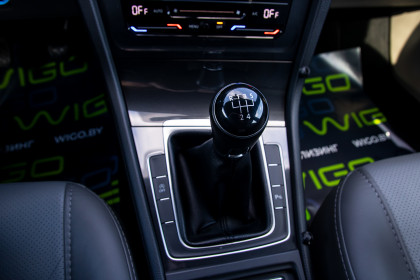 Продажа Volkswagen Golf VII Рестайлинг 1.6 MT (115 л.с.) 2018 Серый в Автодом