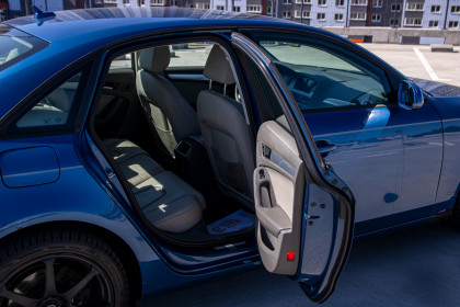 Продажа Audi A4 IV (B8) 2.0 CVT (211 л.с.) 2009 Синий в Автодом