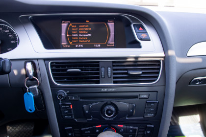 Продажа Audi A4 IV (B8) 2.0 CVT (211 л.с.) 2009 Синий в Автодом