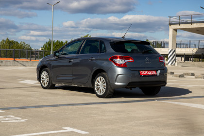 Продажа Citroen C4 II 1.6 MT (109 л.с.) 2011 Серебристый в Автодом