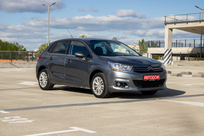 Продажа Citroen C4 II 1.6 MT (109 л.с.) 2011 Серебристый в Автодом