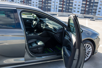 Продажа Opel Insignia II 2.0 MT (170 л.с.) 2017 Серый в Автодом