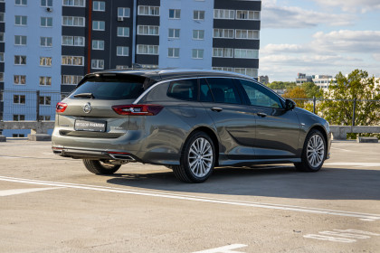 Продажа Opel Insignia II 2.0 MT (170 л.с.) 2017 Серый в Автодом