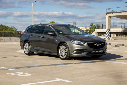 Продажа Opel Insignia II 2.0 MT (170 л.с.) 2017 Серый в Автодом