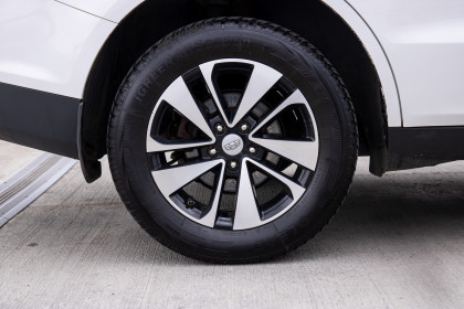 Продажа Geely Emgrand X7 I Рестайлинг 2 1.8 MT (131 л.с.) 2019 Белый в Автодом