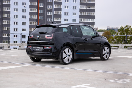 Продажа BMW i3 I (I01) Рестайлинг 120Ah 0.0 AT (170 л.с.) 2021 Черный в Автодом