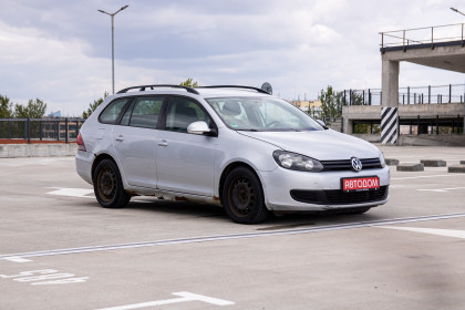 Продажа Volkswagen Golf VI 1.6 MT (105 л.с.) 2010 Серый в Автодом