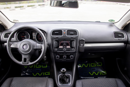 Продажа Volkswagen Golf VI 1.6 MT (105 л.с.) 2010 Серый в Автодом