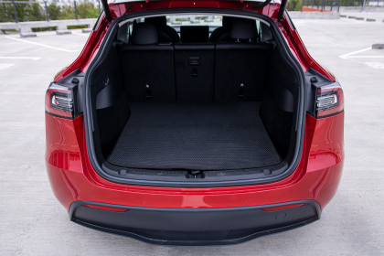 Продажа Tesla Model Y I Performance 0.0 AT (534 л.с.) 2022 Красный в Автодом
