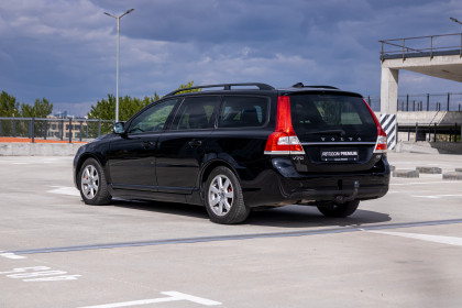 Продажа Volvo V70 III Рестайлинг 1.6 MT (115 л.с.) 2013 Черный в Автодом