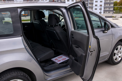 Продажа Peugeot 5008 I Рестайлинг 1.6 MT (120 л.с.) 2015 Серый в Автодом