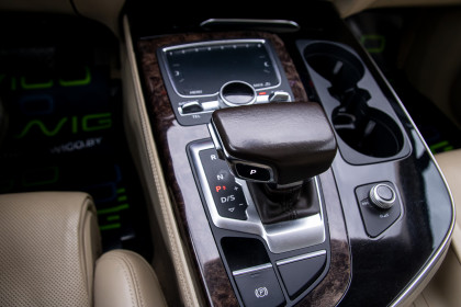 Продажа Audi Q7 II (4M) 3.0 AT (333 л.с.) 2018 Белый в Автодом
