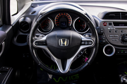 Продажа Honda Jazz II 1.3 AMT (100 л.с.) 2009 Черный в Автодом
