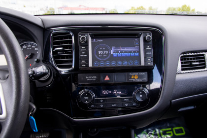 Продажа Mitsubishi Outlander III 2.0 CVT (146 л.с.) 2014 Черный в Автодом