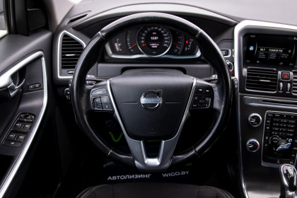 Продажа Volvo XC60 I Рестайлинг 2.0 AT (190 л.с.) 2016 Серебристый в Автодом