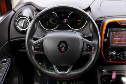 Продажа Renault Kaptur I 2.0 AT (143 л.с.) 2016 Оранжевый в Автодом