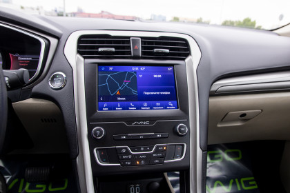 Продажа Ford Fusion (North America) II Рестайлинг 1.5 AT (184 л.с.) 2019 Белый в Автодом