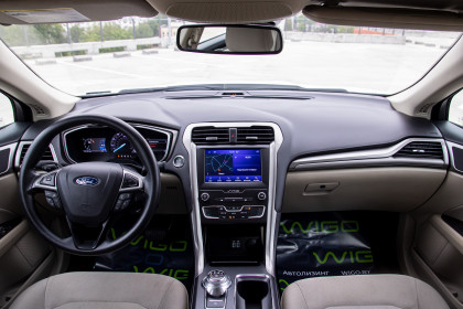Продажа Ford Fusion (North America) II Рестайлинг 1.5 AT (184 л.с.) 2019 Белый в Автодом