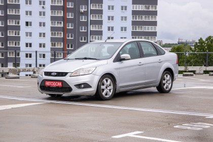 Продажа Ford Focus II Рестайлинг 1.8 MT (116 л.с.) 2008 Серебристый в Автодом
