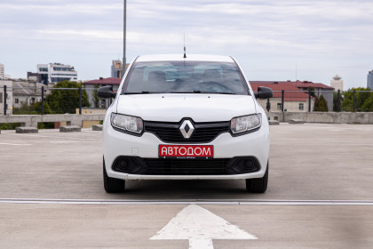 Продажа Renault Logan II 1.6 MT (82 л.с.) 2017 Белый в Автодом