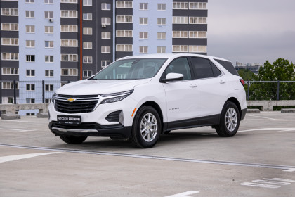 Продажа Chevrolet Equinox III Рестайлинг 1.5 AT (173 л.с.) 2022 Белый в Автодом