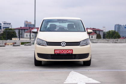 Продажа Volkswagen Touran I Рестайлинг 2 EcoFuel 1.4 AMT (150 л.с.) 2014 Желтый в Автодом