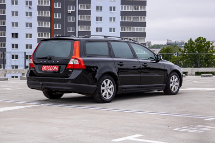 Продажа Volvo V70 III 1.6 MT (109 л.с.) 2010 Черный в Автодом