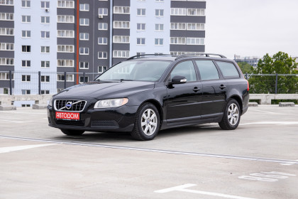 Продажа Volvo V70 III 1.6 MT (109 л.с.) 2010 Черный в Автодом