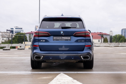 Продажа BMW X5 IV (G05/G18) 40i 3.0 AT (340 л.с.) 2021 Синий в Автодом