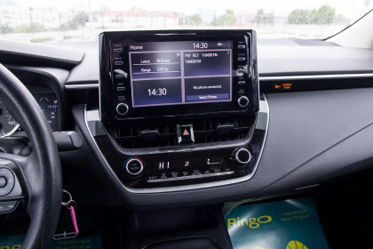 Продажа Toyota Corolla XII (E210) 1.8 CVT (140 л.с.) 2019 Белый в Автодом