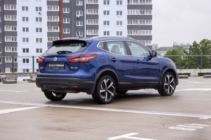 Продажа Nissan Rogue Sport I Рестайлинг 2.0 CVT (143 л.с.) 2019 Синий в Автодом