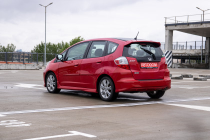 Продажа Honda Fit II 1.5 AT (120 л.с.) 2009 Красный в Автодом