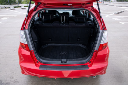 Продажа Honda Fit II 1.5 AT (120 л.с.) 2009 Красный в Автодом