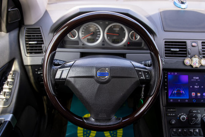Продажа Volvo XC90 I Рестайлинг 2.4 AT (200 л.с.) 2011 Черный в Автодом
