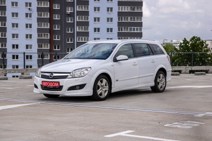 Продажа Opel Astra H Рестайлинг 1.2 MT (90 л.с.) 2008 Белый в Автодом