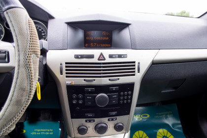 Продажа Opel Astra H Рестайлинг 1.2 MT (90 л.с.) 2008 Белый в Автодом