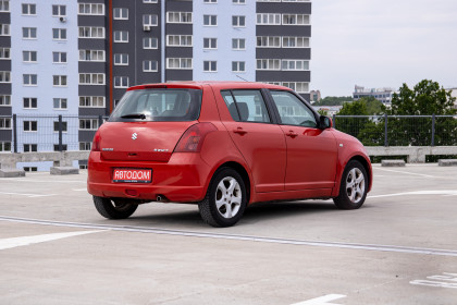 Продажа Suzuki Swift III AMT 1.3 AMT (92 л.с.) 2007 Красный в Автодом