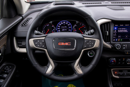 Продажа GMC Terrain II Рестайлинг 1.5 AT (170 л.с.) 2023 Черный в Автодом